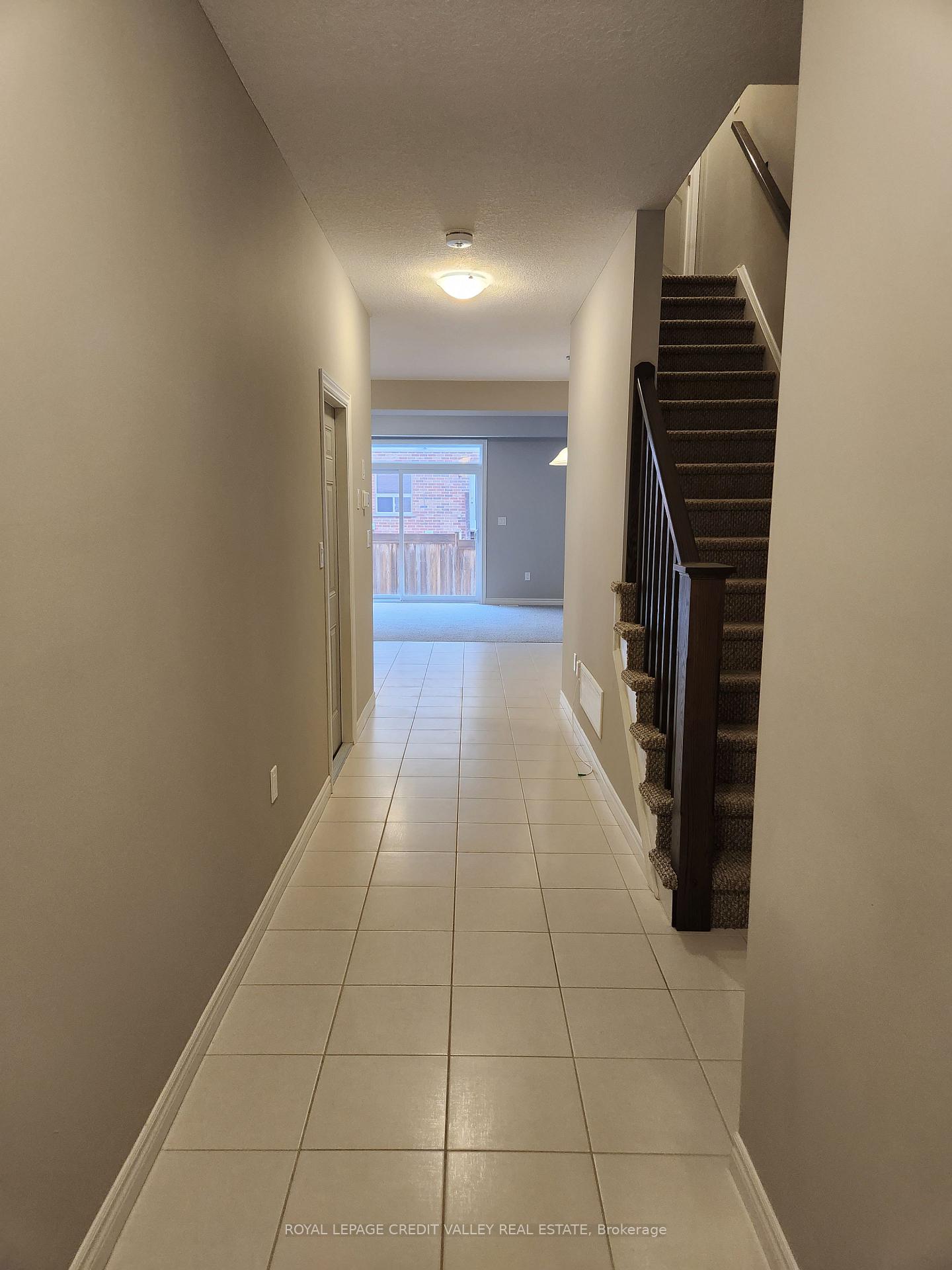 Photo 11 of 1022 Wright Drive, Midland — HOMEH