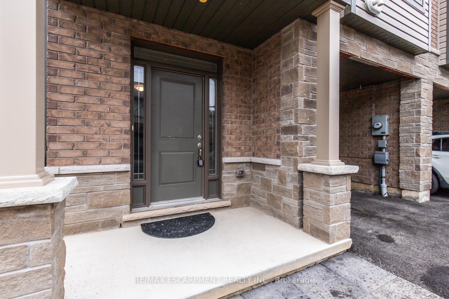 Photo 3 of Unit 31, 27 Rachel Drive, Hamilton, Stoney Creek — HOMEH