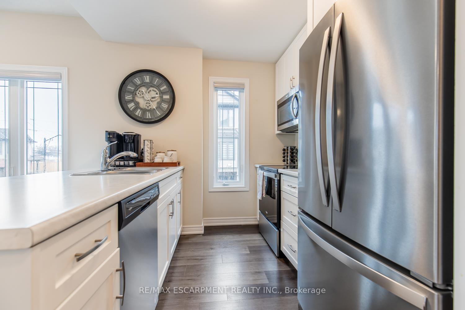 Photo 9 of Unit 31, 27 Rachel Drive, Hamilton, Stoney Creek — HOMEH