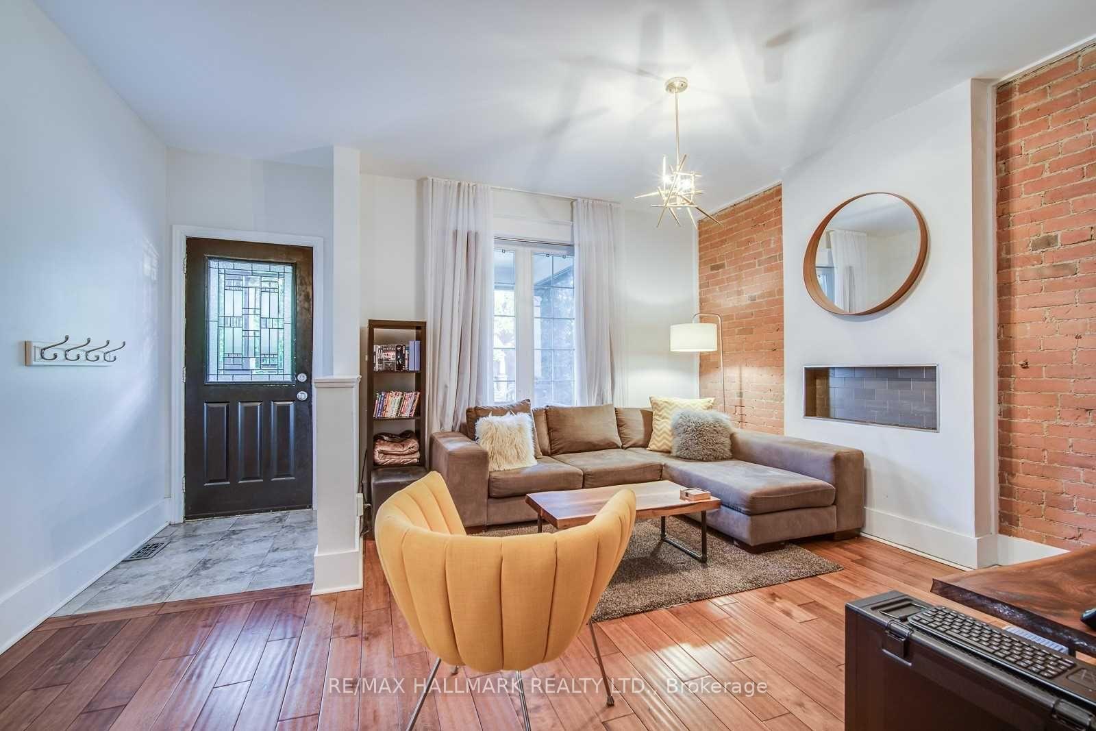 Photo 2 of Unit Main, 216 Hastings Avenue, Toronto, South Riverdale — HOMEH
