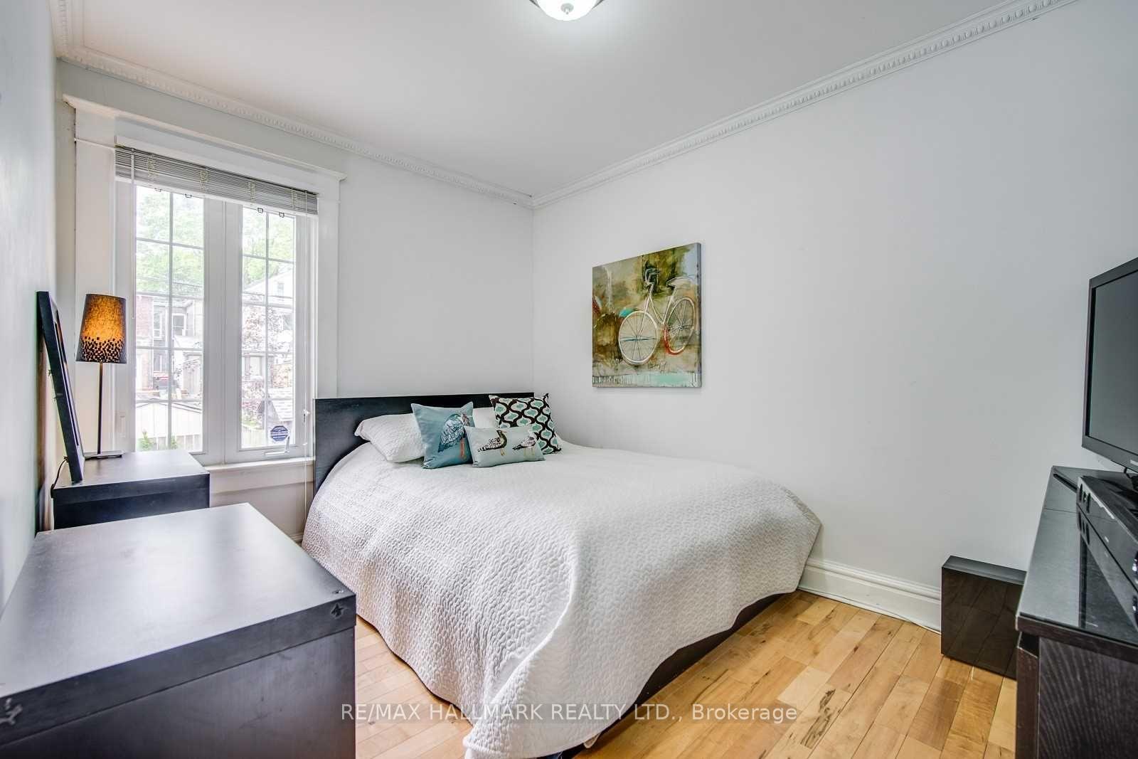 Photo 9 of Unit Main, 216 Hastings Avenue, Toronto, South Riverdale — HOMEH