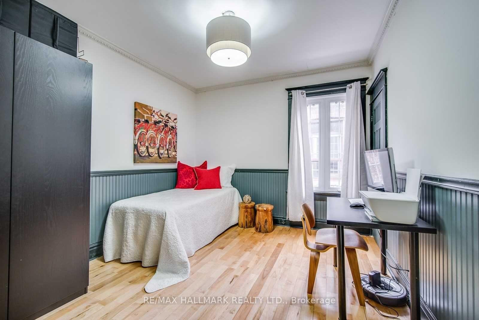 Photo 10 of Unit Main, 216 Hastings Avenue, Toronto, South Riverdale — HOMEH