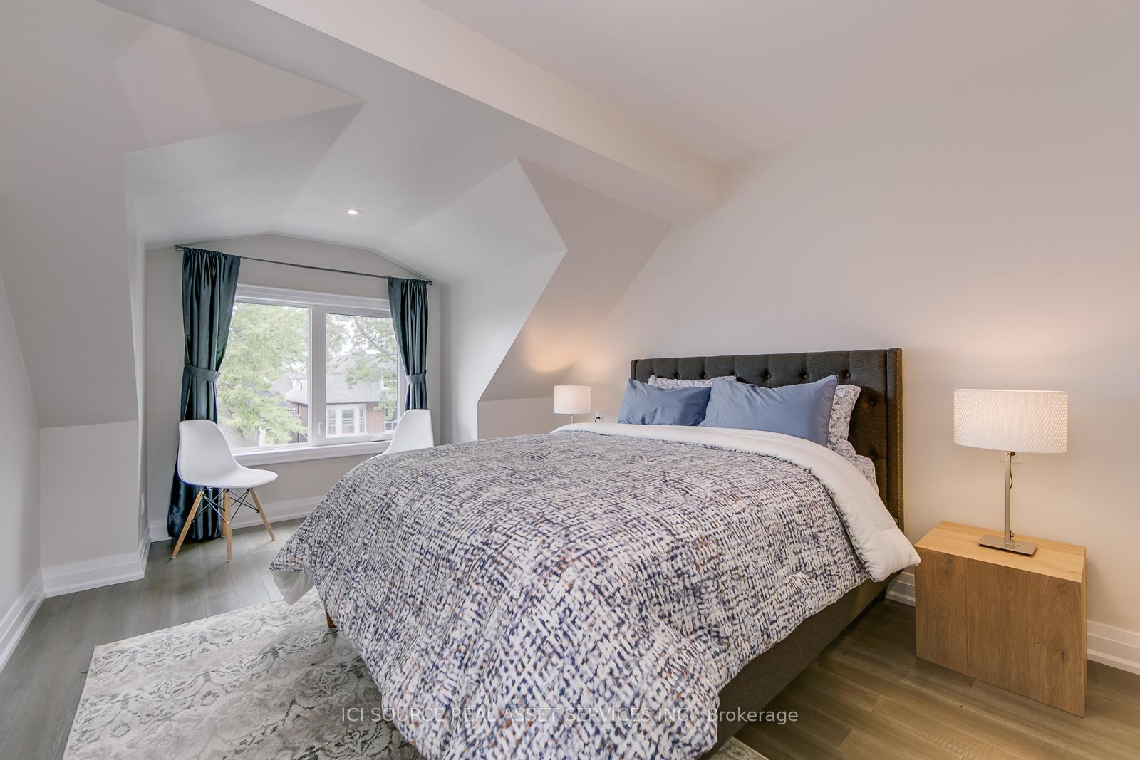 Photo 7 of Unit 3rd Fl, 49 Beatrice Street, Toronto, Trinity-Bellwoods — HOMEH