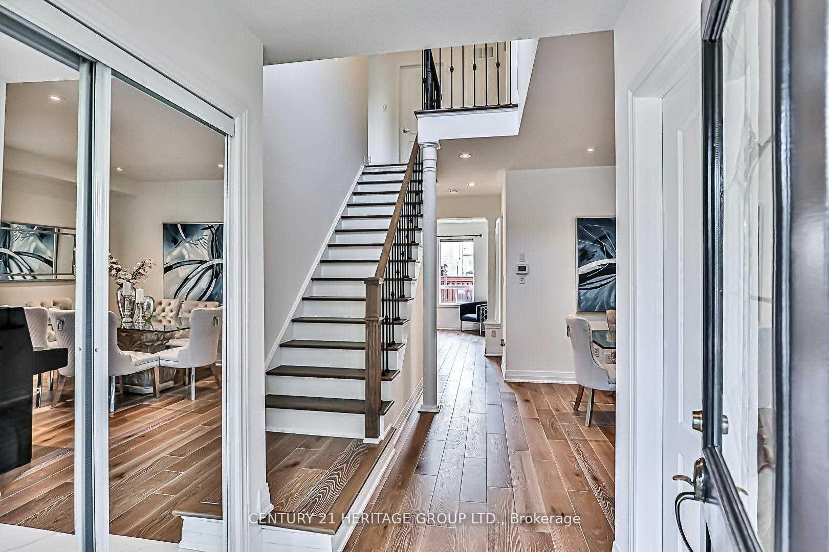 Photo 4 of 72 Sedgeway Heights, Vaughan, Vellore Village — HOMEH