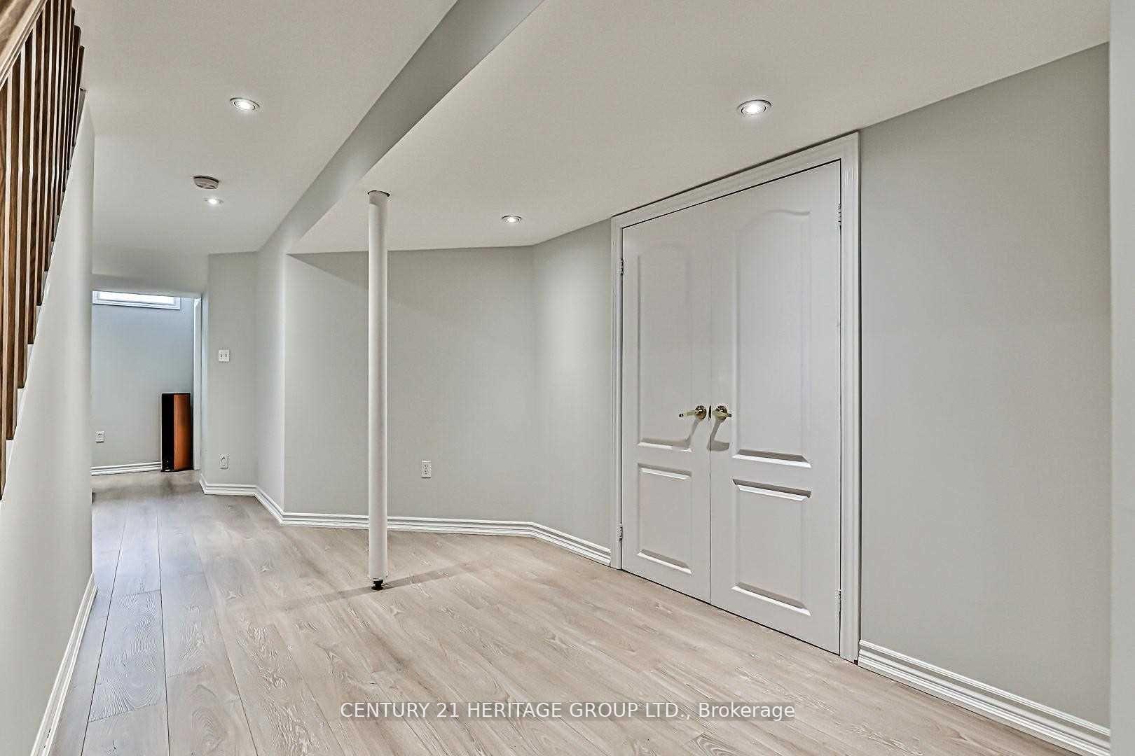 Photo 19 of 72 Sedgeway Heights, Vaughan, Vellore Village — HOMEH