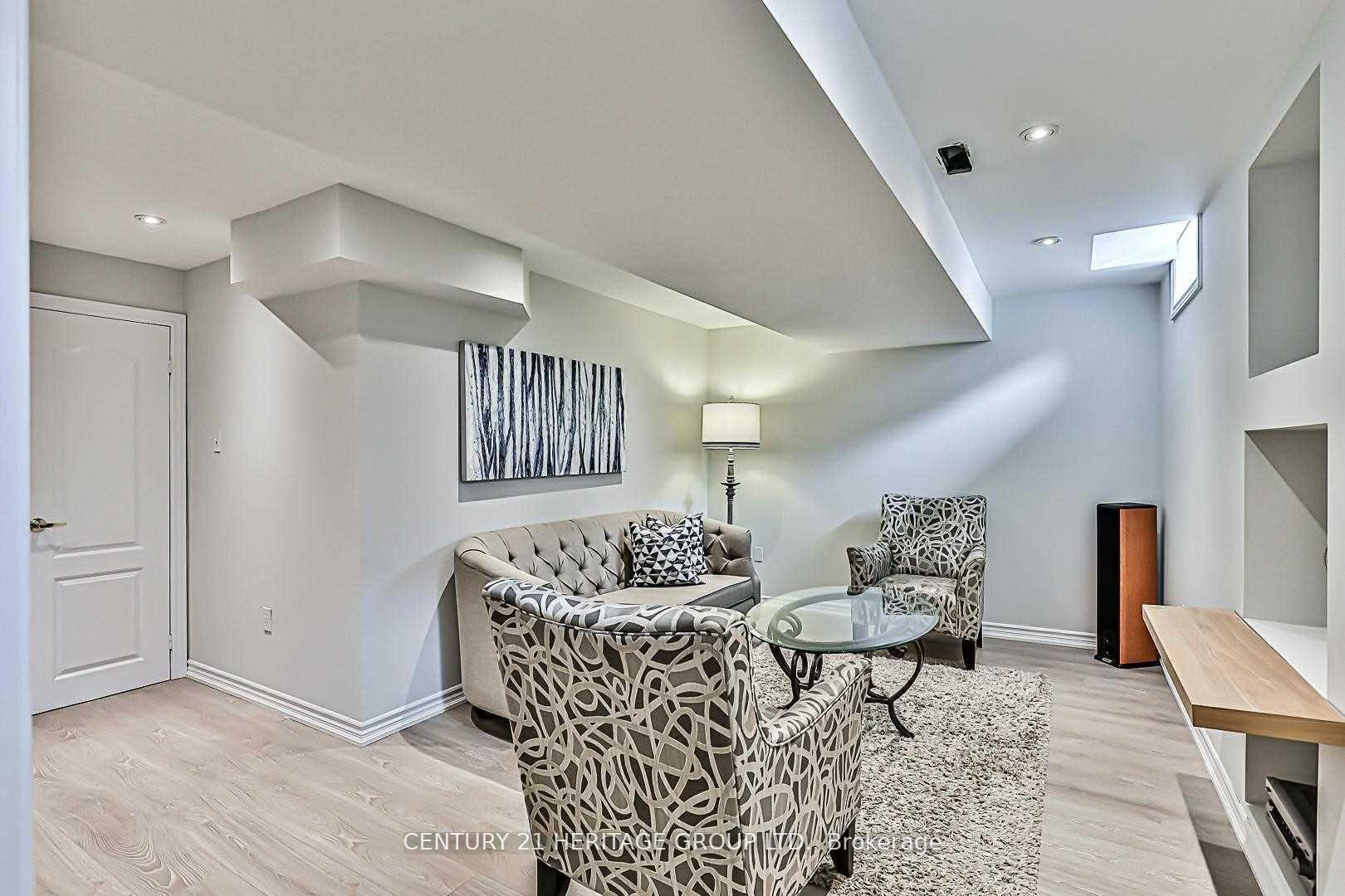 Photo 20 of 72 Sedgeway Heights, Vaughan, Vellore Village — HOMEH