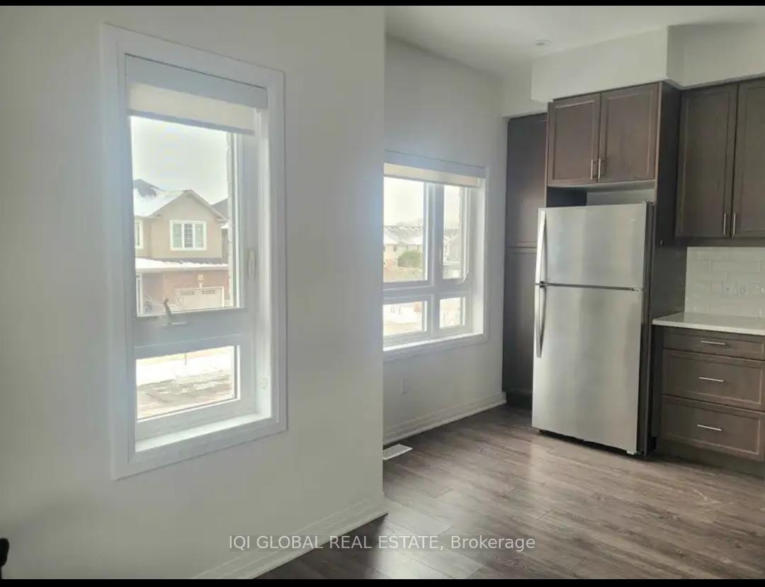 Photo 3 of Unit 1, 51 Sparrow Avenue, Cambridge — HOMEH