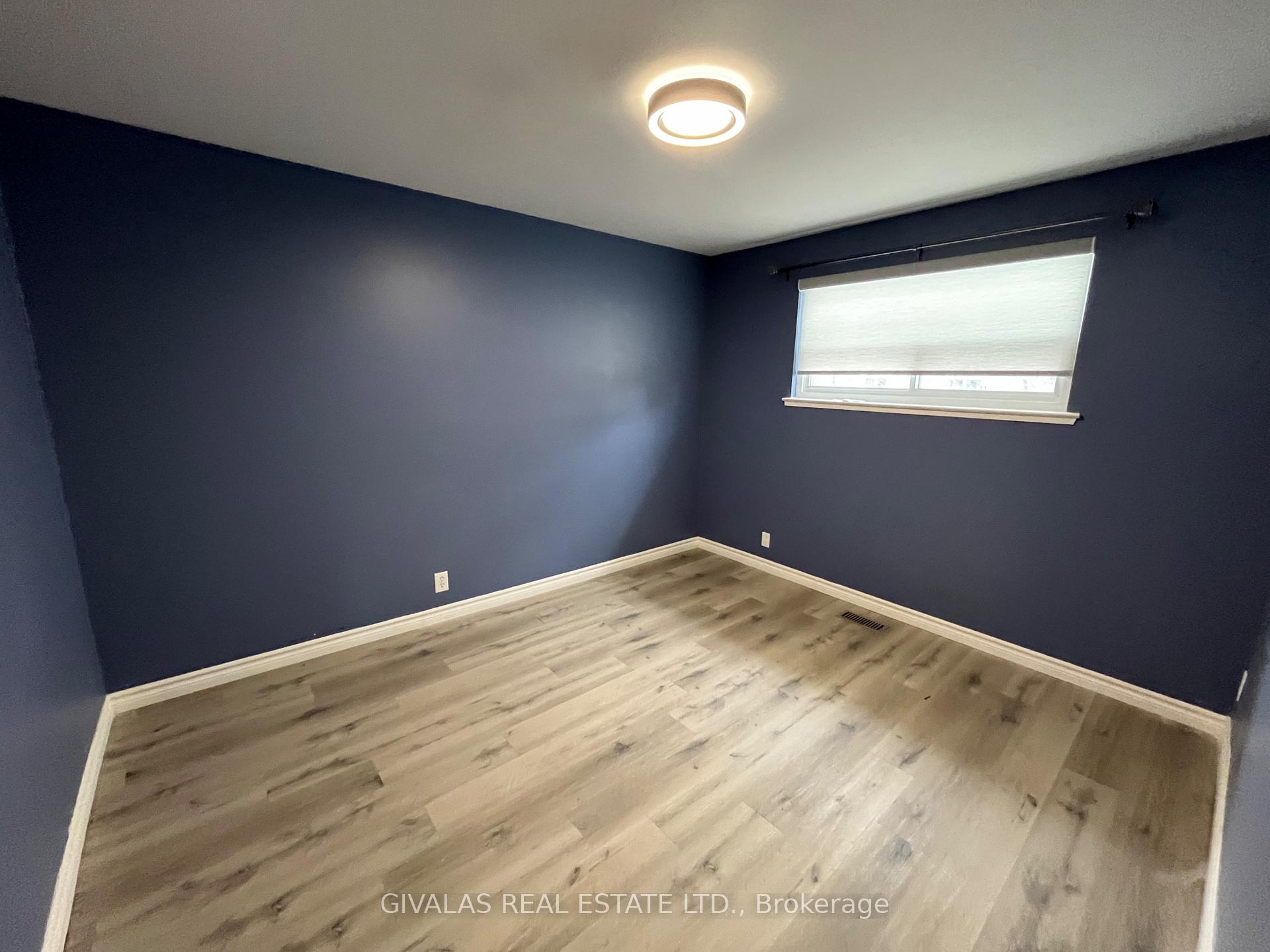 Photo 10 of Unit UPPER, 819 Bem Avenue, Pickering, Bay Ridges — HOMEH