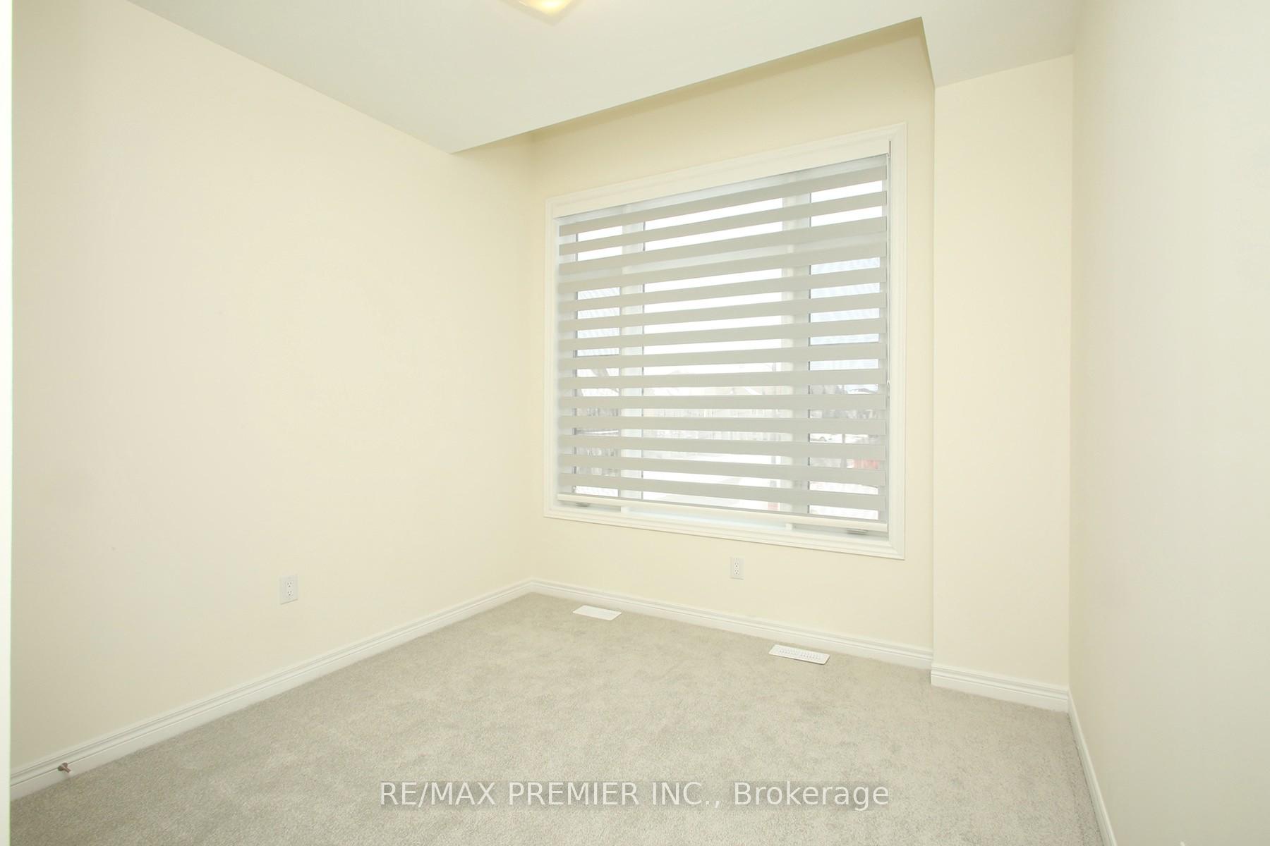 Photo 13 of 55 Kinloss Street, Vaughan, Kleinburg — HOMEH