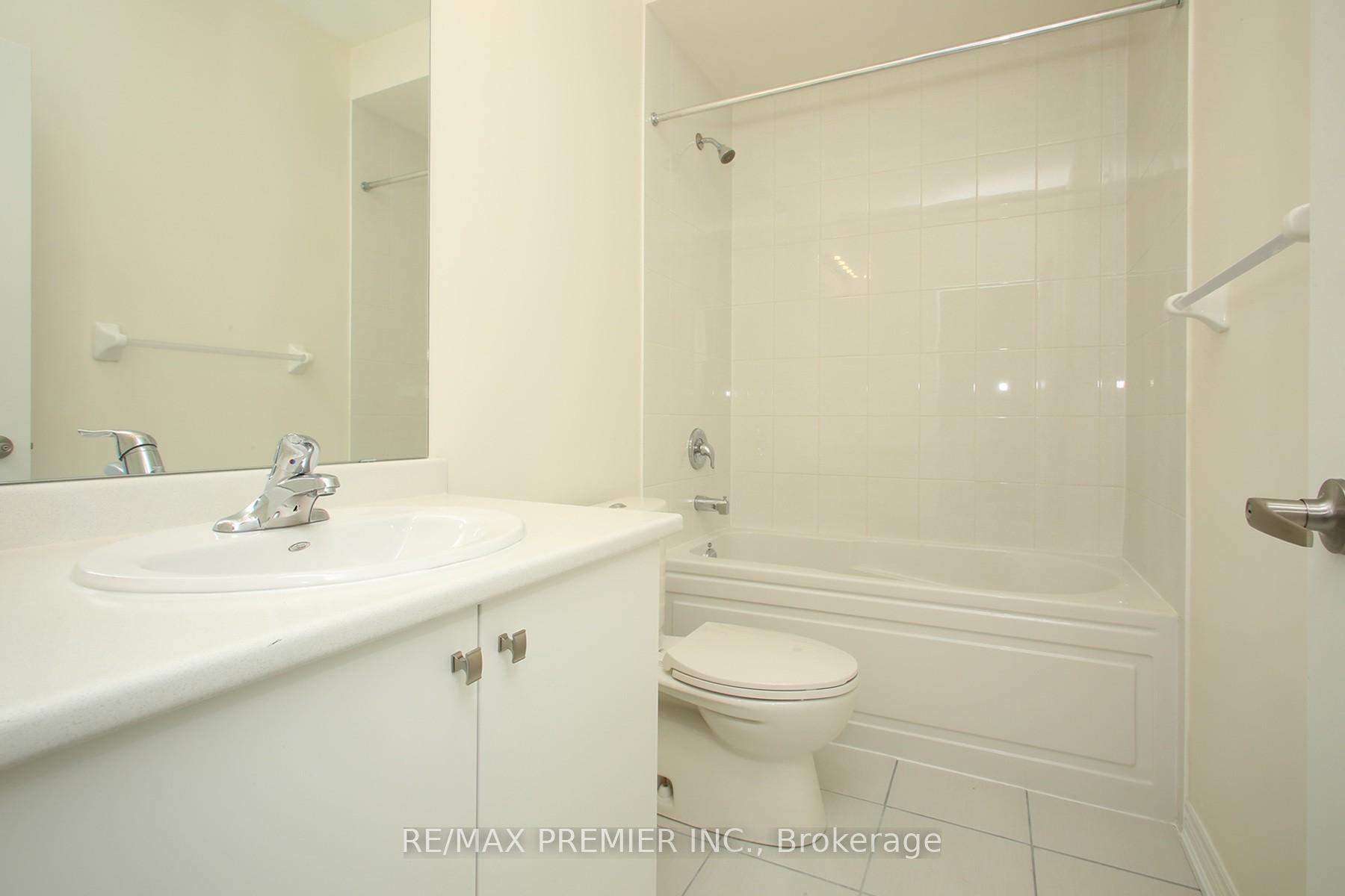 Photo 14 of 55 Kinloss Street, Vaughan, Kleinburg — HOMEH