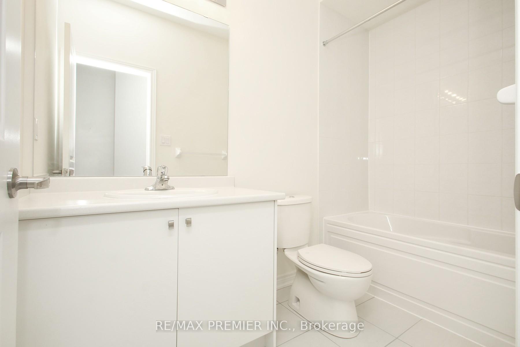 Photo 20 of 55 Kinloss Street, Vaughan, Kleinburg — HOMEH
