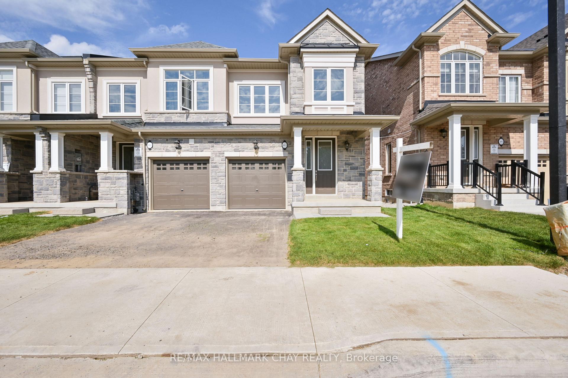 Photo 5 of 1063 Garner Road E, Hamilton, Meadowlands — HOMEH