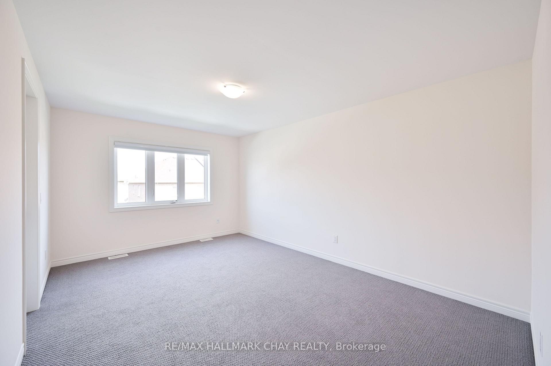 Photo 21 of 1063 Garner Road E, Hamilton, Meadowlands — HOMEH