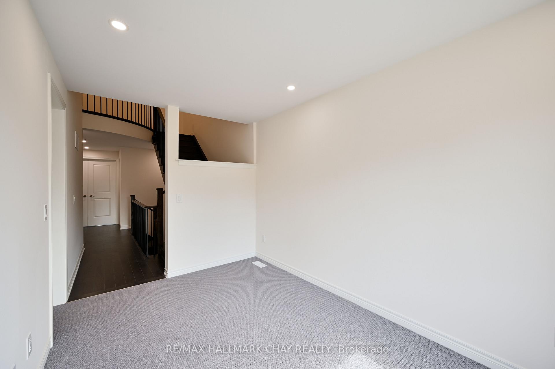 Photo 28 of 1063 Garner Road E, Hamilton, Meadowlands — HOMEH