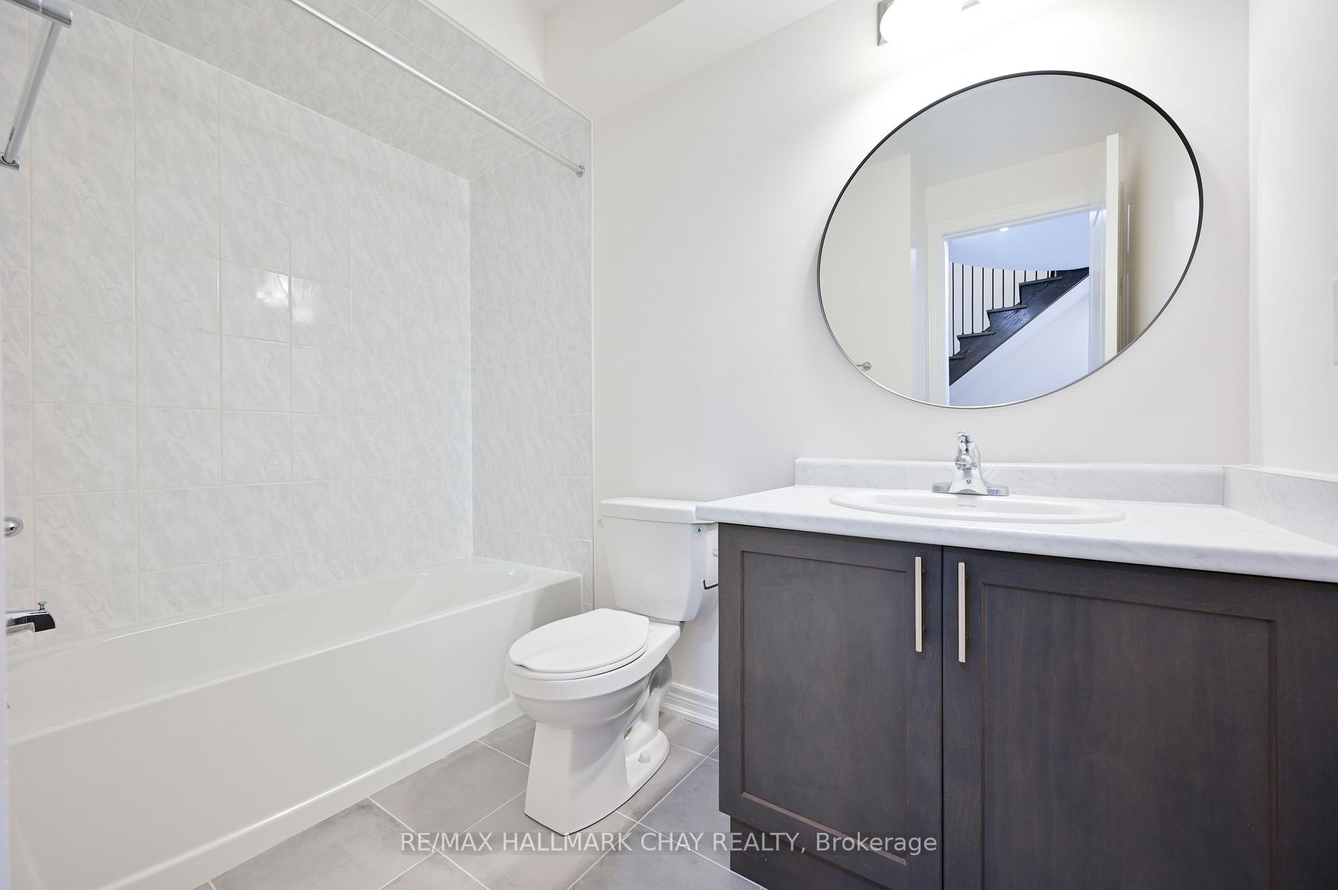 Photo 26 of 1063 Garner Road E, Hamilton, Meadowlands — HOMEH