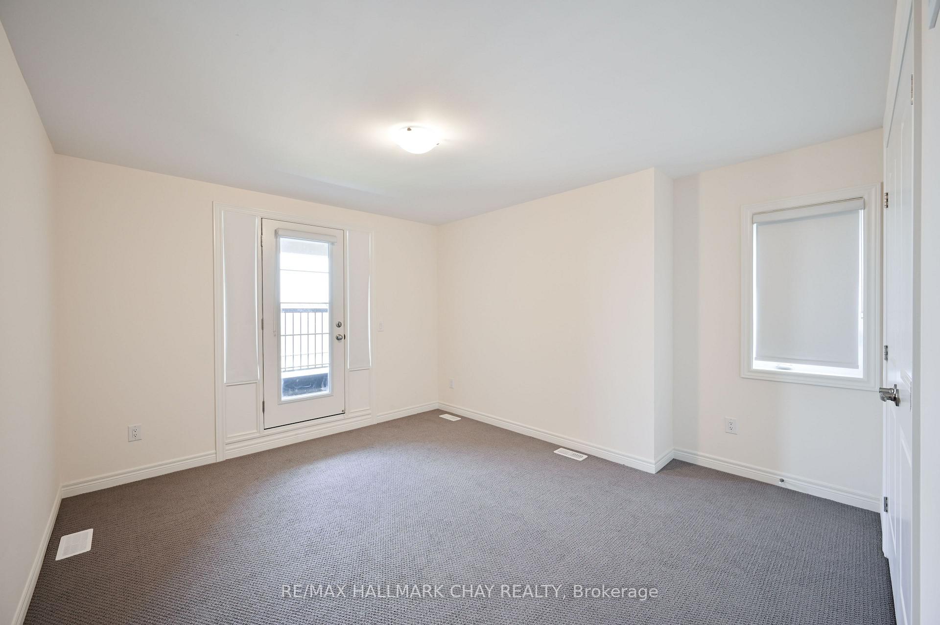 Photo 31 of 1063 Garner Road E, Hamilton, Meadowlands — HOMEH