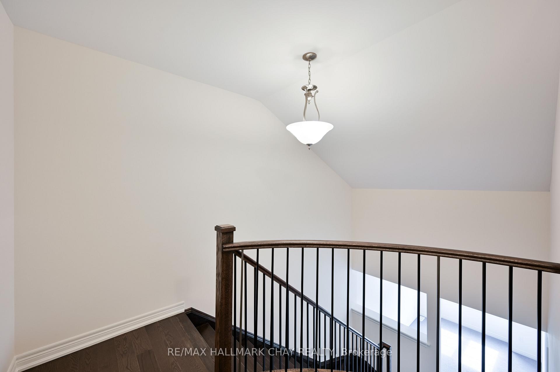 Photo 29 of 1063 Garner Road E, Hamilton, Meadowlands — HOMEH
