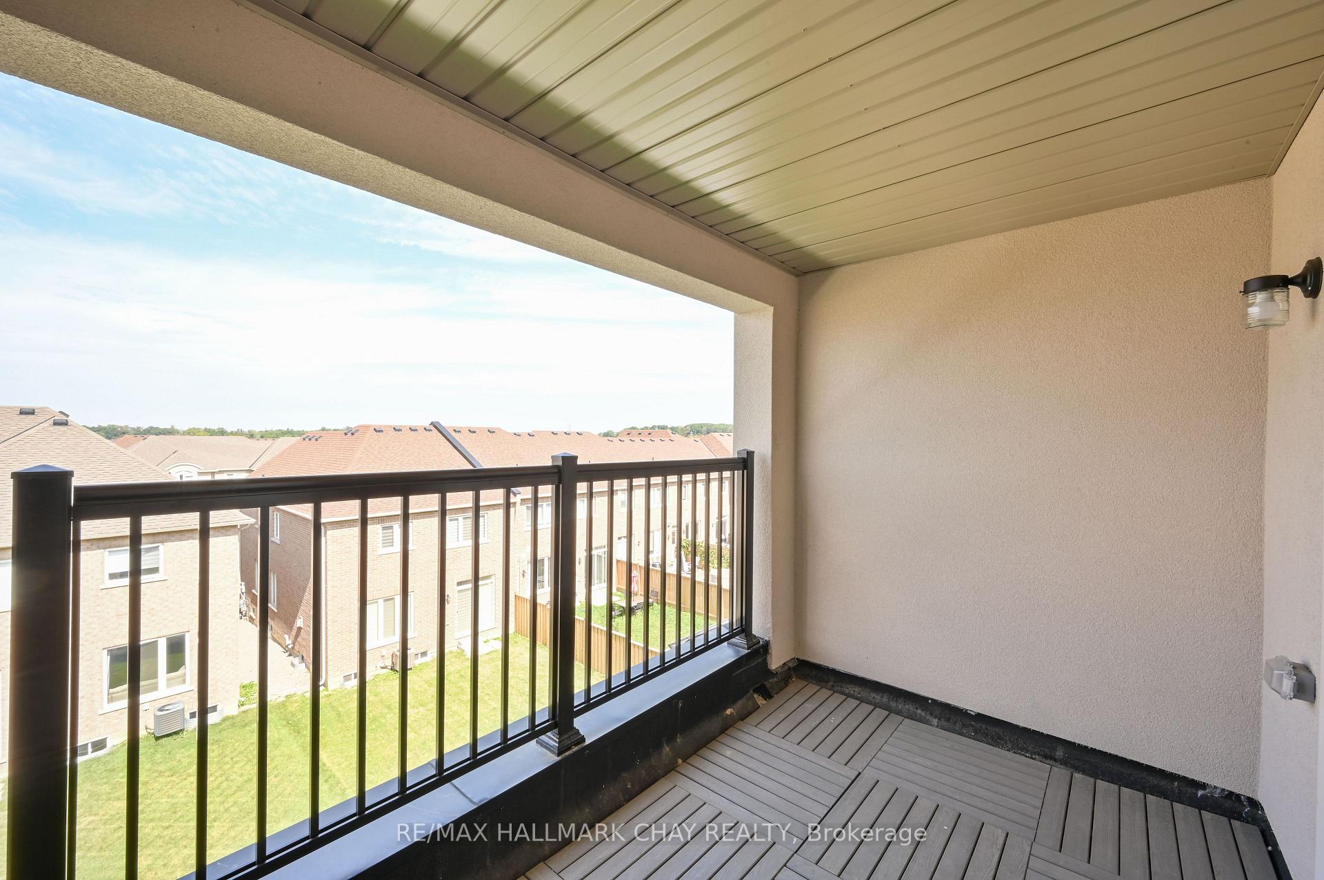 Photo 34 of 1063 Garner Road E, Hamilton, Meadowlands — HOMEH