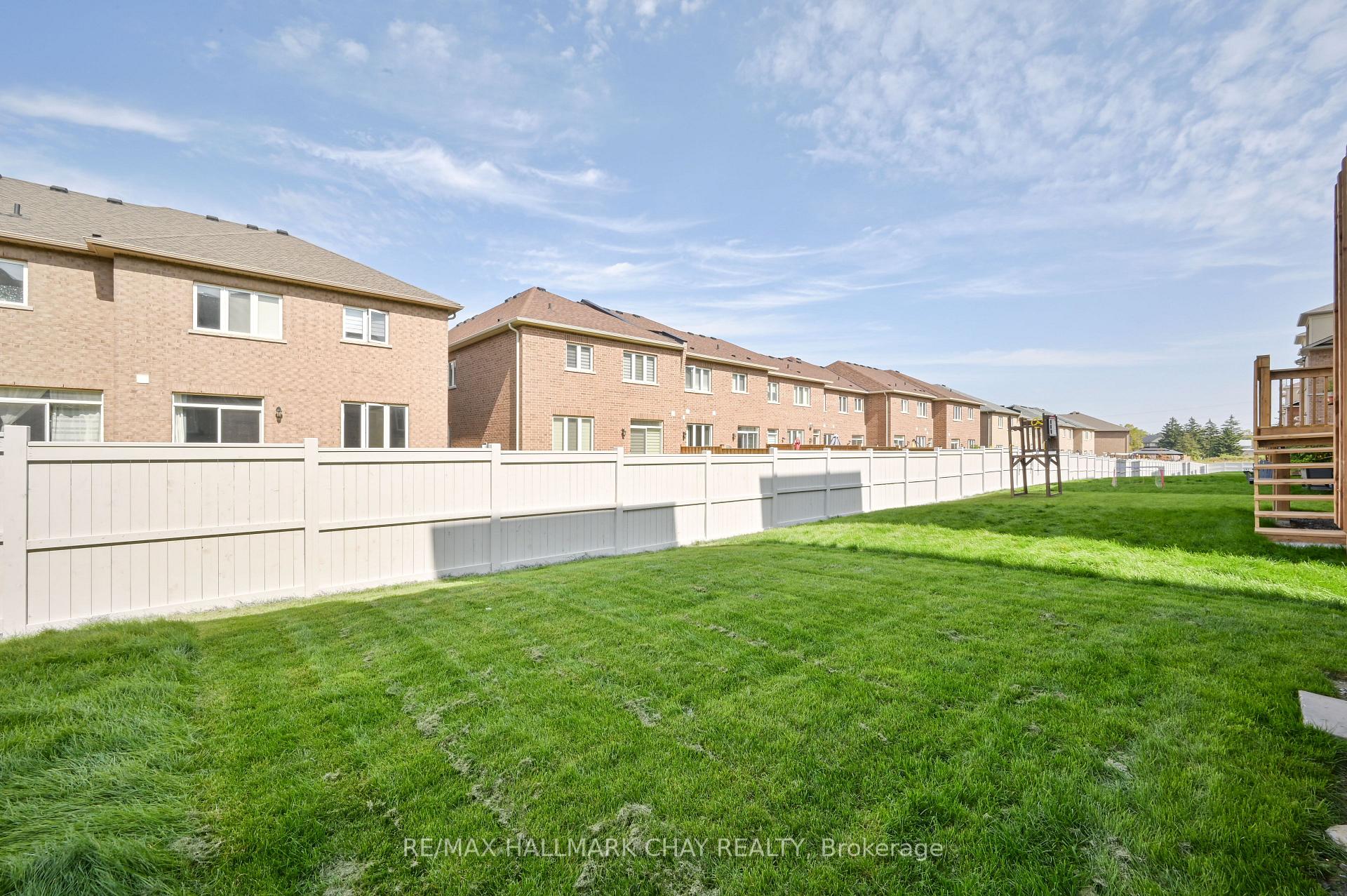 Photo 36 of 1063 Garner Road E, Hamilton, Meadowlands — HOMEH