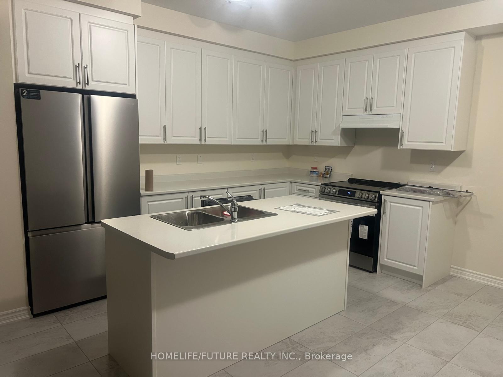 Photo 11 of 90 North Garden Boulevard, Scugog, Port Perry — HOMEH