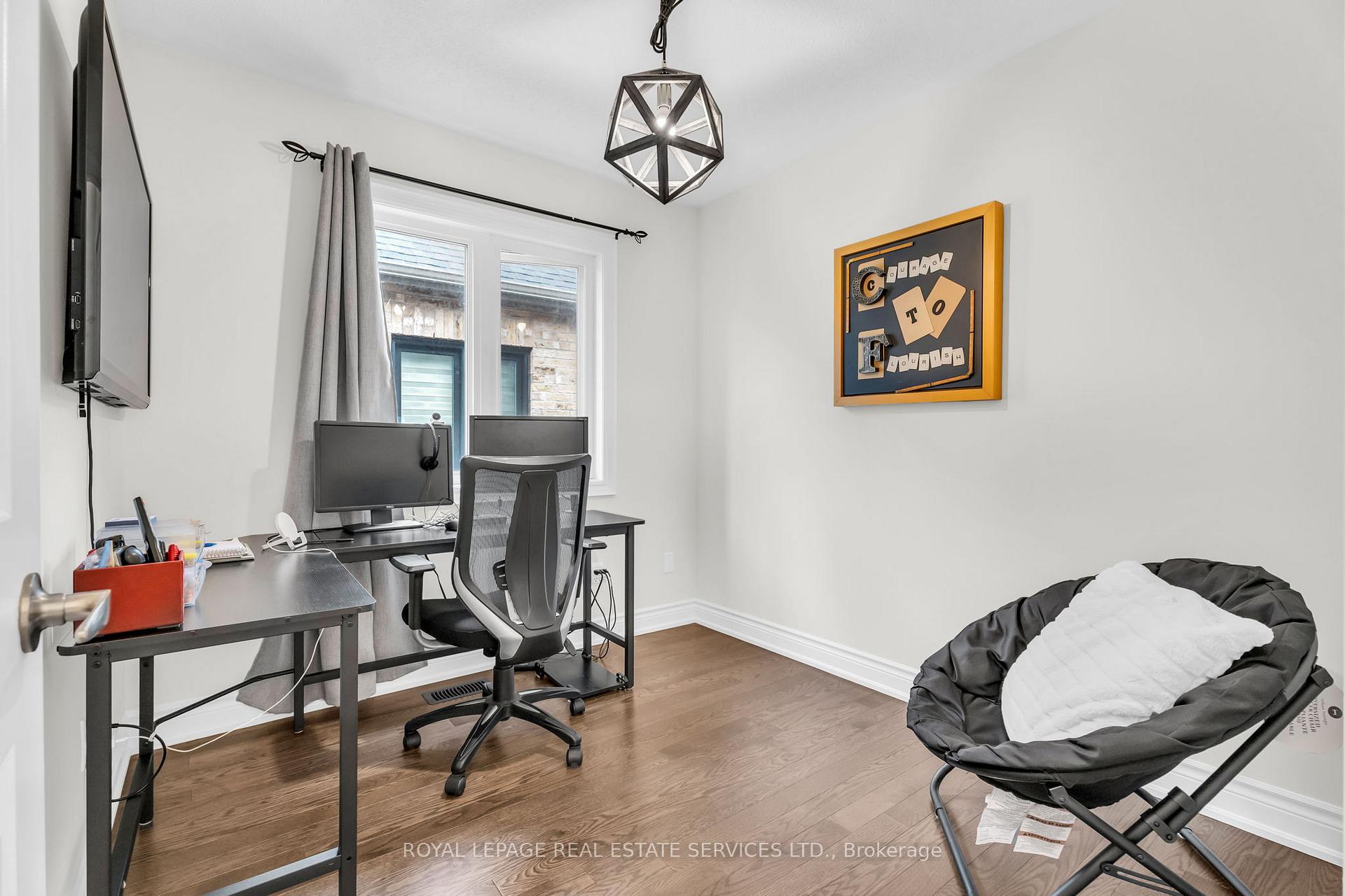 Photo 25 of Unit UPPER, 4 Hammerslea Court, Brampton, Bram West — HOMEH