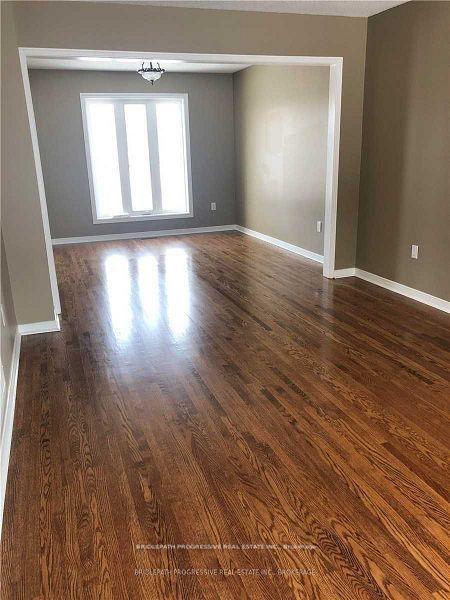 Photo 4 of 8 Heritage Road, Innisfil, Cookstown — HOMEH