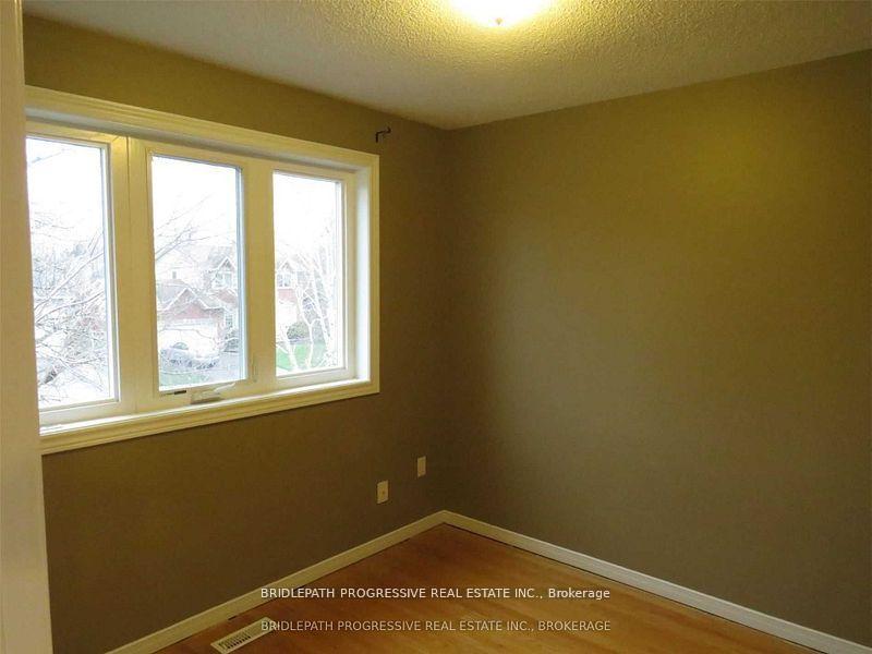 Photo 13 of 8 Heritage Road, Innisfil, Cookstown — HOMEH