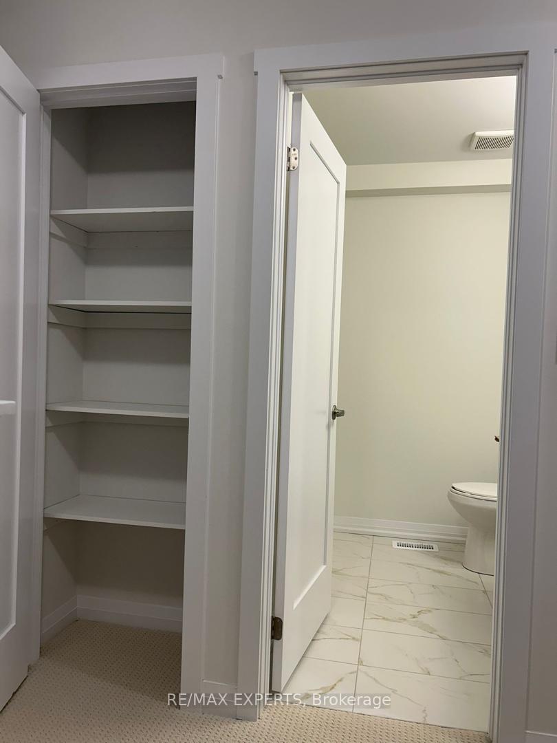 Photo 14 of 213 Lormont Boulevard, Hamilton, Stoney Creek Mountain — HOMEH