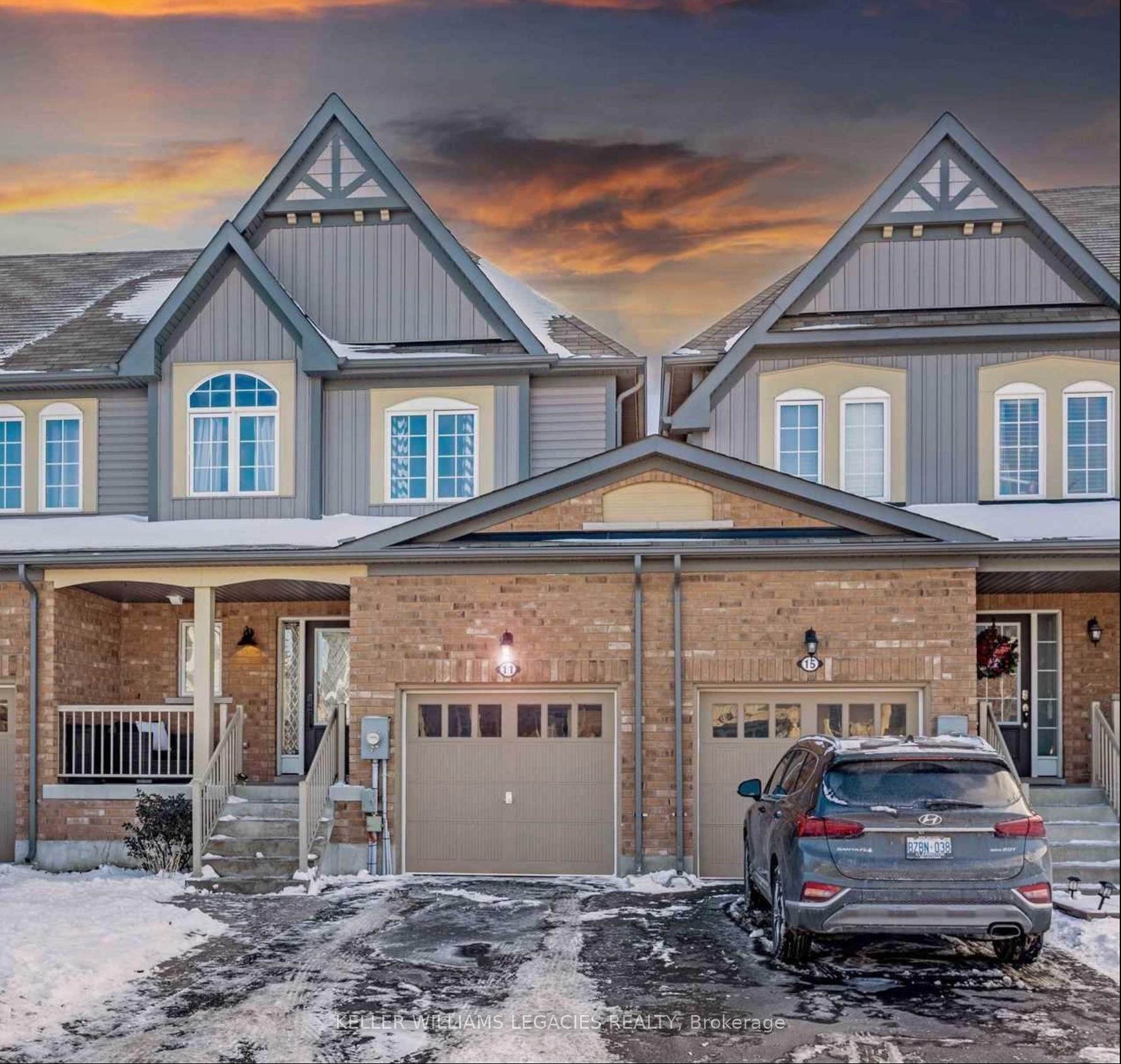 Photo 1 of 11 Carey Lane, Clarington, Bowmanville — HOMEH