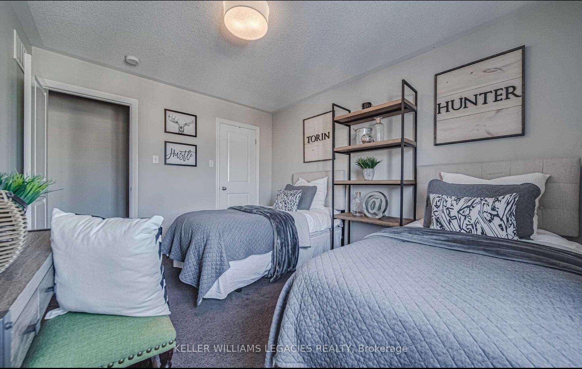Photo 13 of 11 Carey Lane, Clarington, Bowmanville — HOMEH