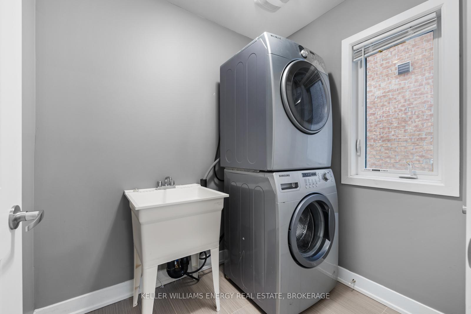 Photo 19 of Unit 15, 31 Pallock Hill Way, Whitby, Pringle Creek — HOMEH