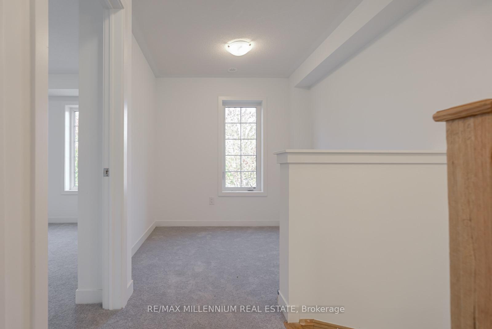 Photo 11 of 9 Selfridge Way, Whitby, Downtown Whitby — HOMEH