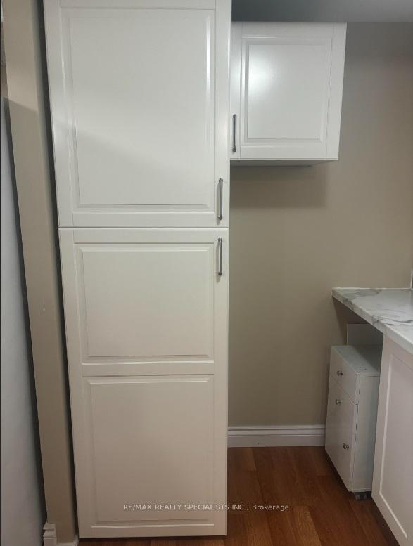 Photo 11 of Unit 2ndUnit, 20 Roseville Drive, Brampton, Brampton South — HOMEH