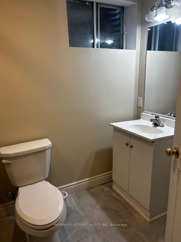 Photo 15 of Unit 2ndUnit, 20 Roseville Drive, Brampton, Brampton South — HOMEH