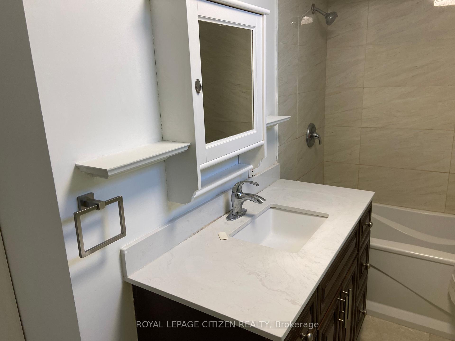 Photo 8 of 55 Fearn Crescent, Ajax, Central West — HOMEH