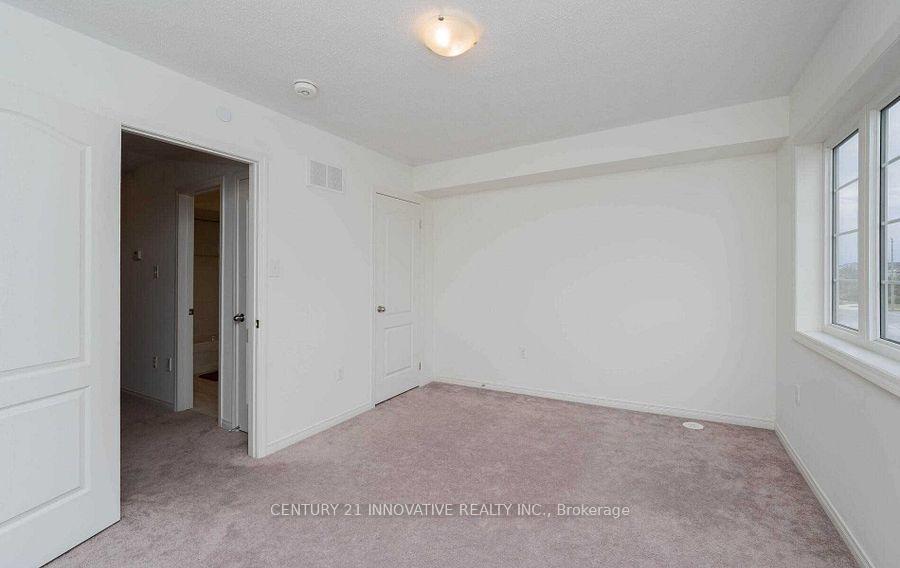 Photo 28 of 2300 Chevron Prince Path, Oshawa, Windfields — HOMEH