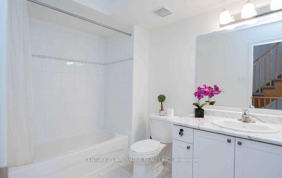 Photo 33 of 2300 Chevron Prince Path, Oshawa, Windfields — HOMEH
