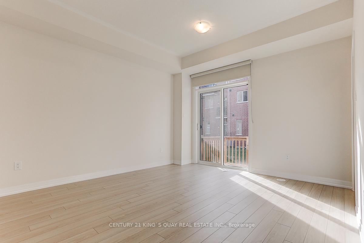 Photo 8 of 104 Carneros Way, Markham, Box Grove — HOMEH