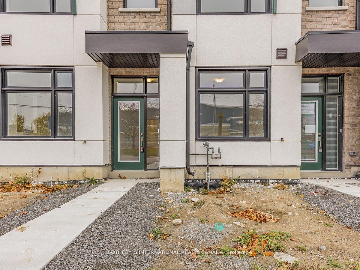 Photo 1 of 215 Monarch Avenue, Ajax, South West — HOMEH