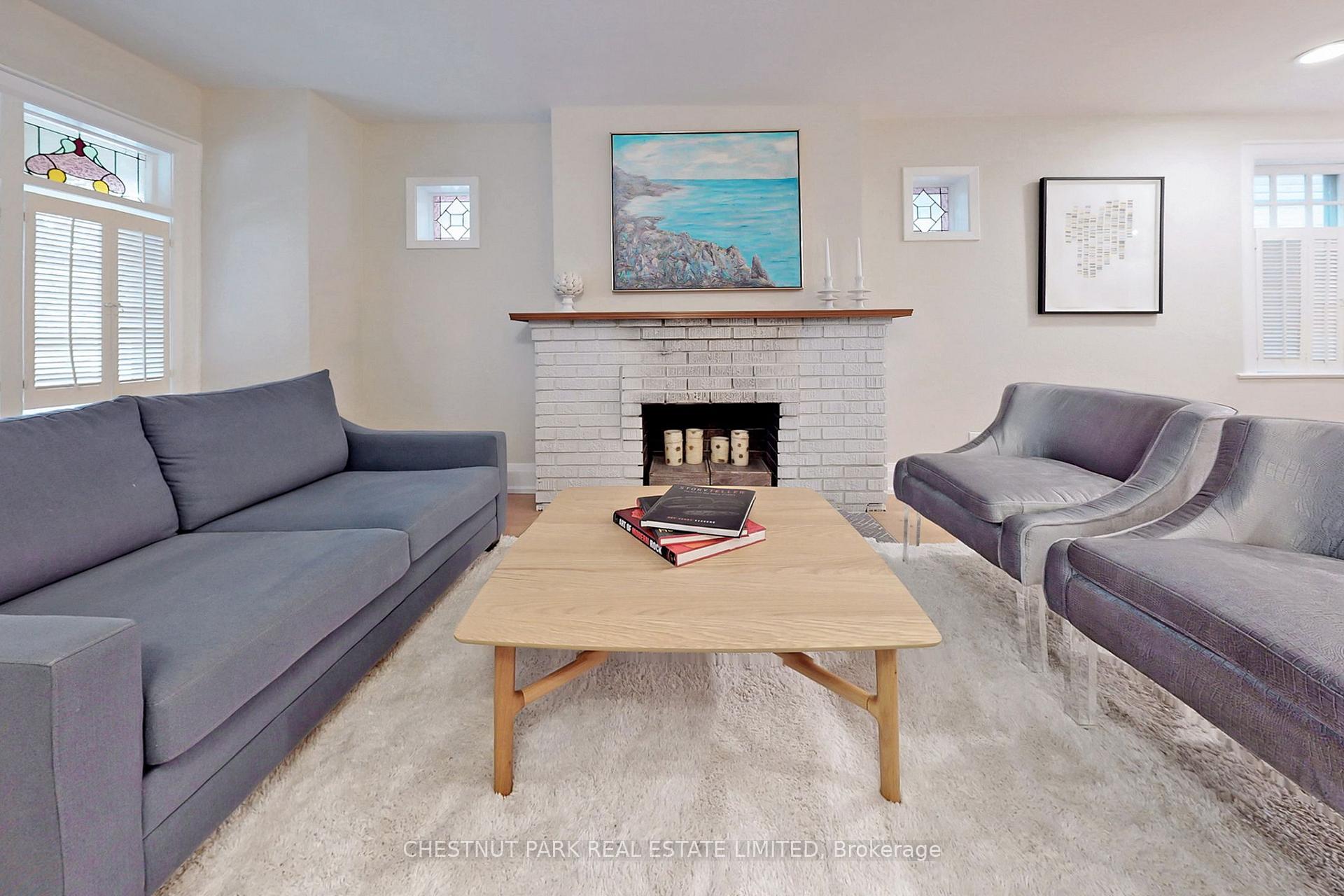 Photo 3 of 556 Balliol Street, Toronto, Mount Pleasant East — HOMEH