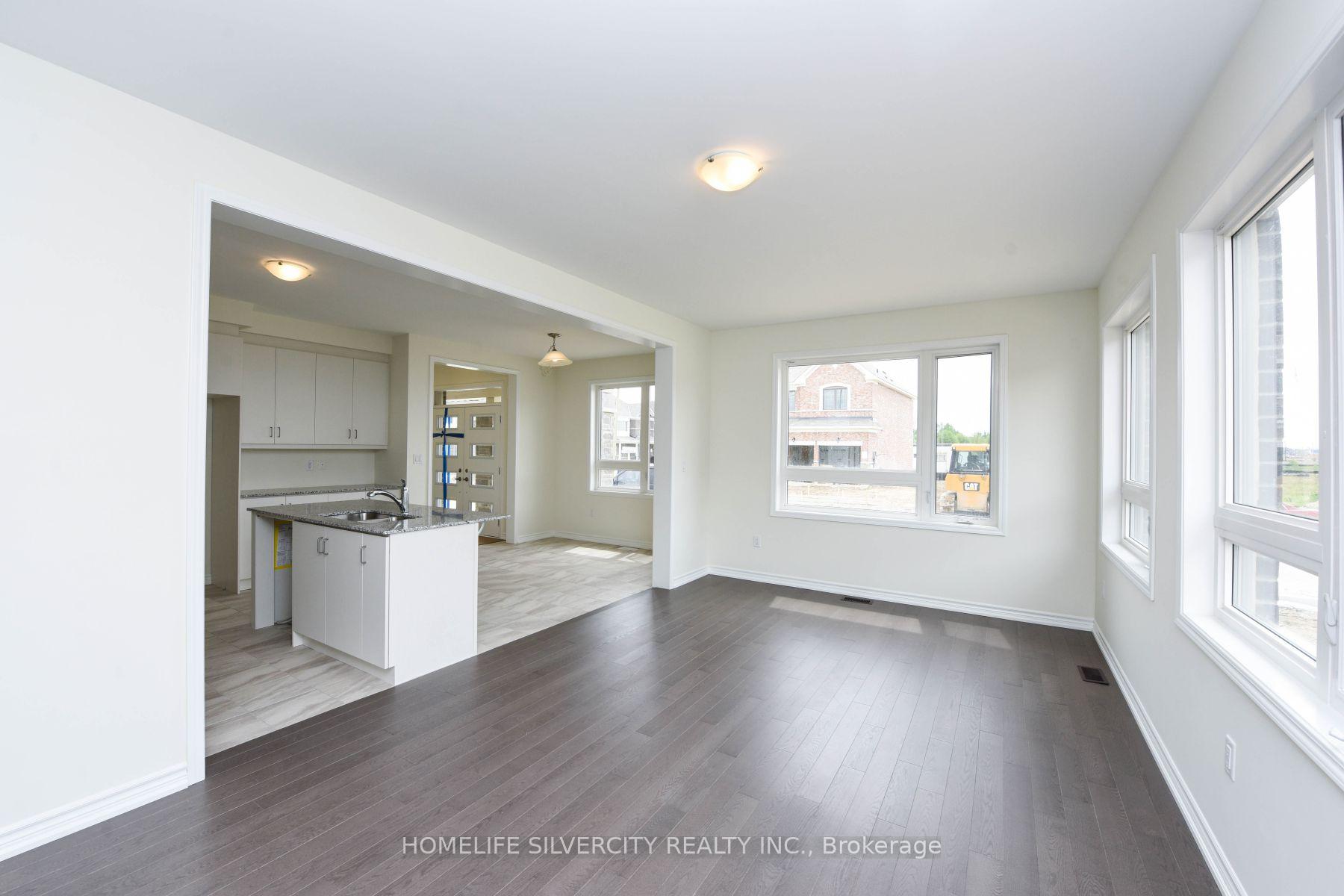Photo 8 of 49 Callandar Road, Brampton, Northwest Brampton — HOMEH
