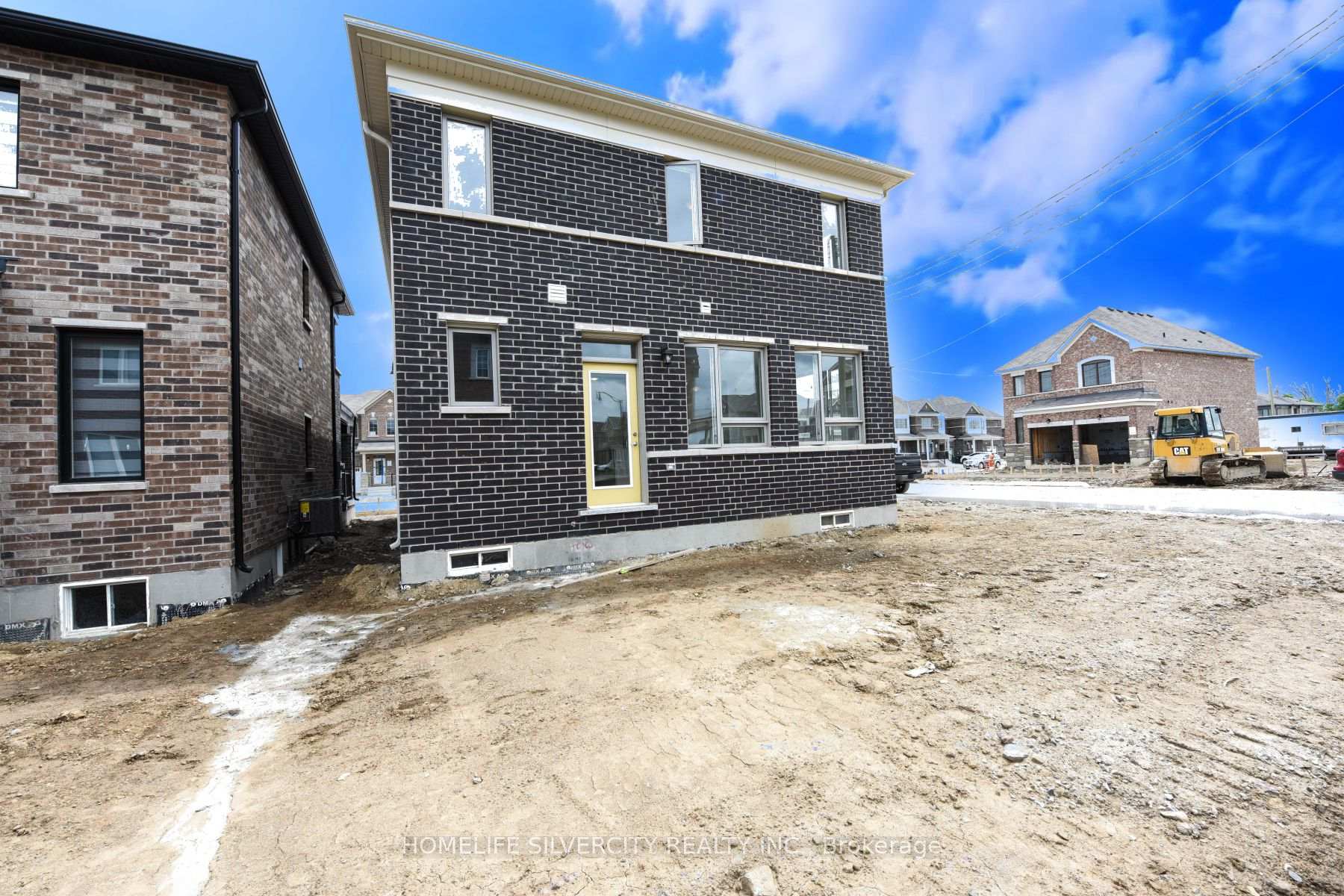 Photo 31 of 49 Callandar Road, Brampton, Northwest Brampton — HOMEH
