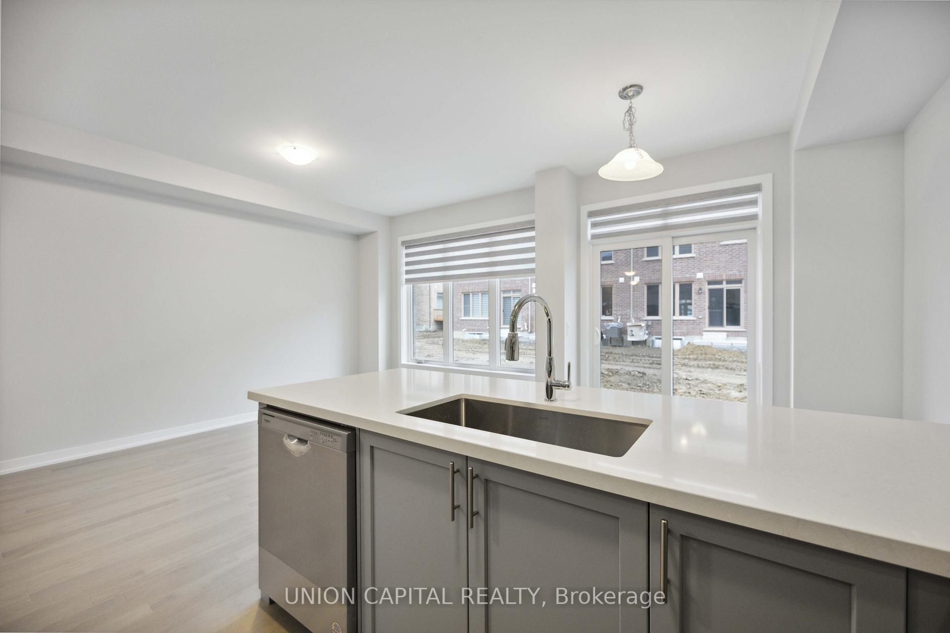 Photo 14 of 75 Freeman Williams Street, Markham, Angus Glen — HOMEH