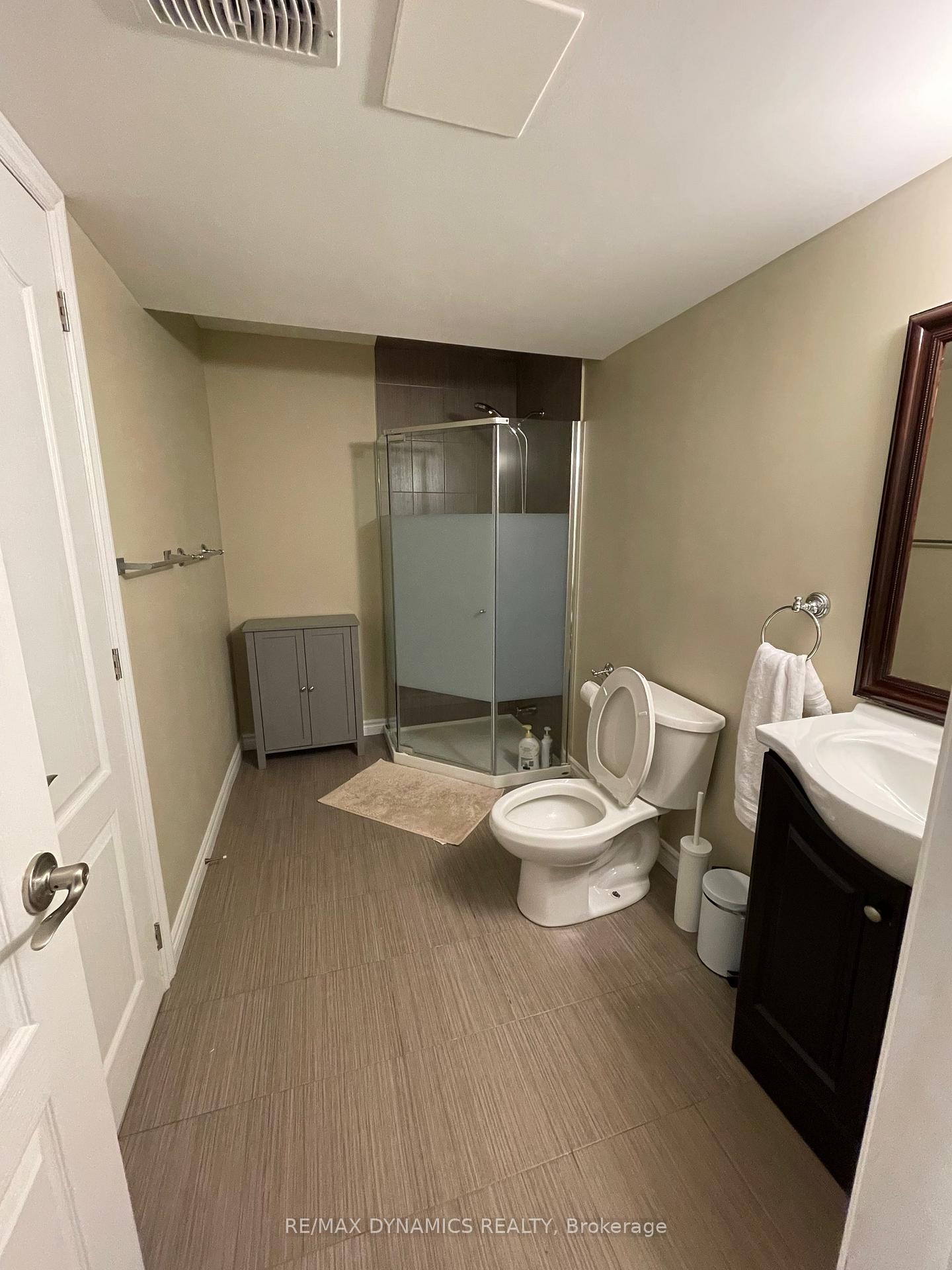 Photo 17 of 59 Millhouse Court, Vaughan, Patterson — HOMEH