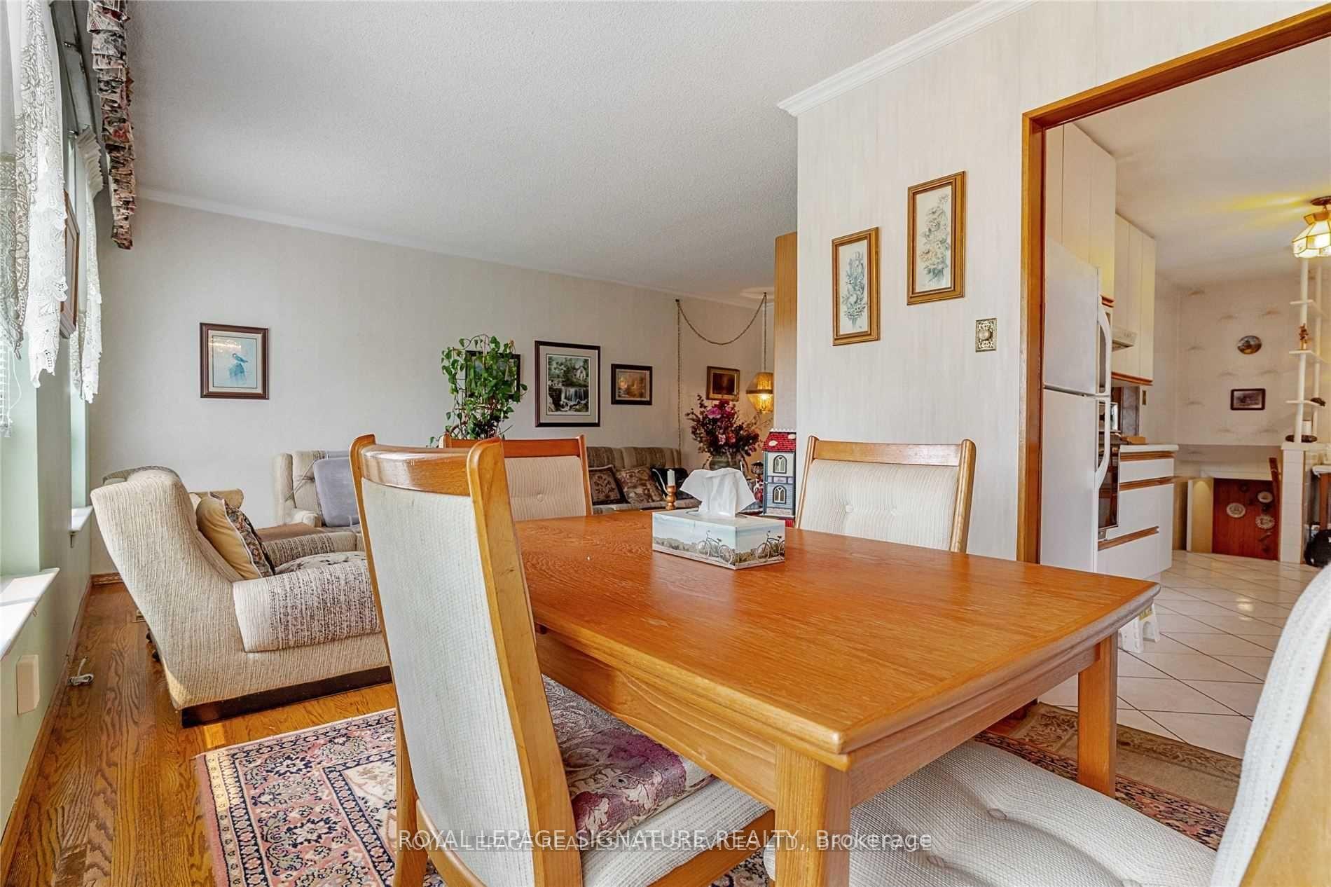 Photo 11 of 887 Liverpool Road, Pickering, Bay Ridges — HOMEH