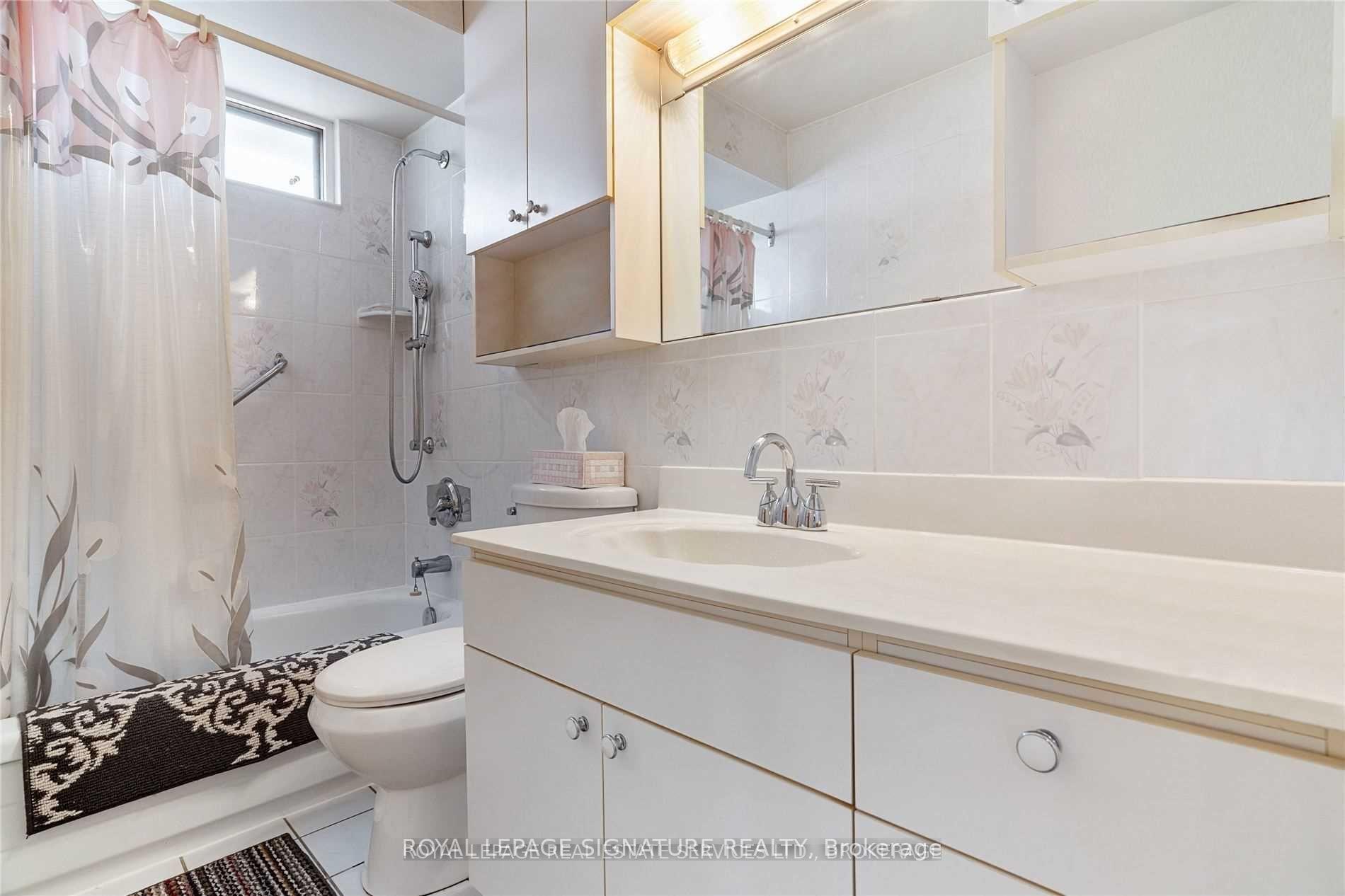 Photo 14 of 887 Liverpool Road, Pickering, Bay Ridges — HOMEH