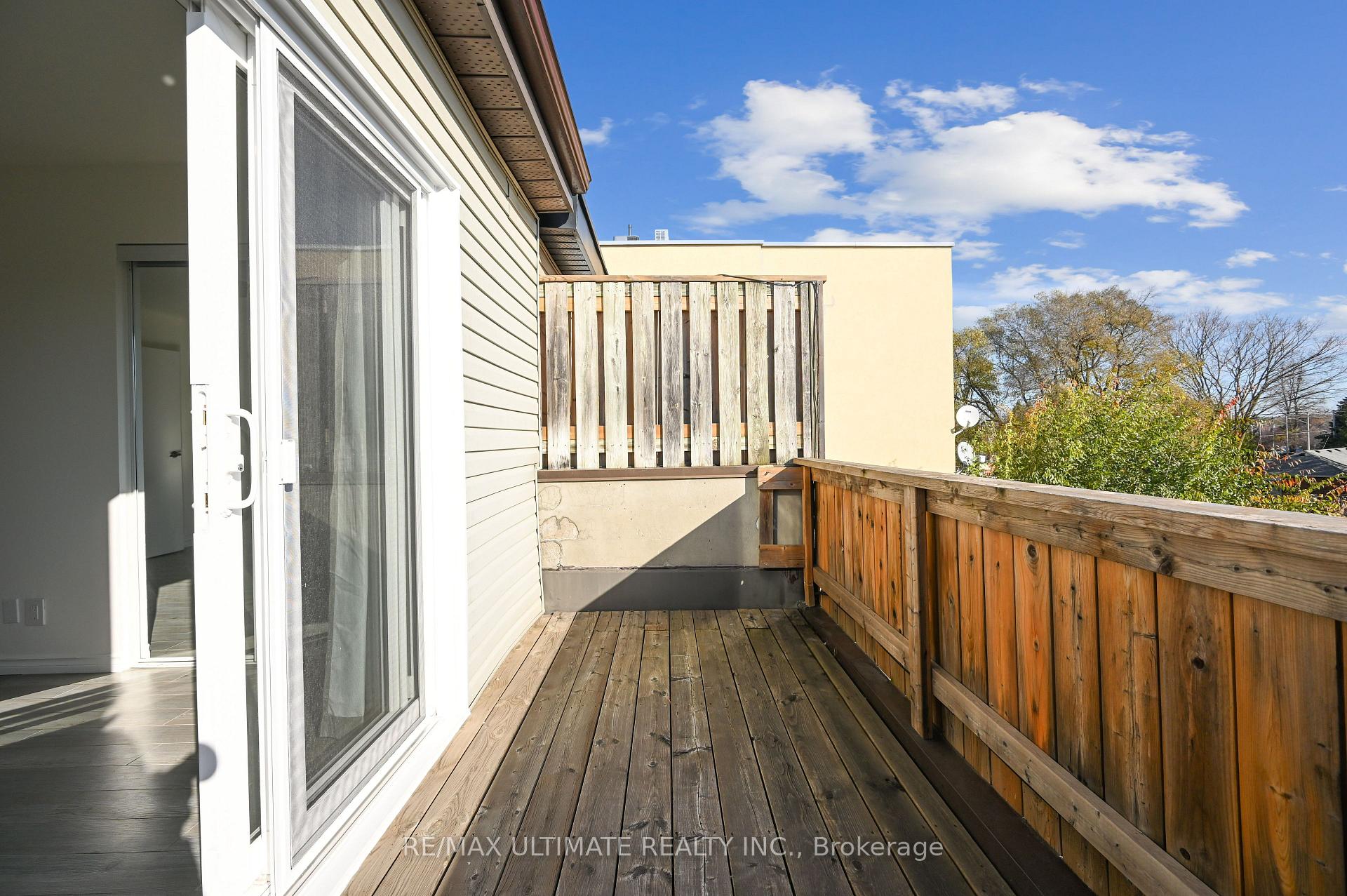 Photo 25 of 847A O'Connor Drive, Toronto, O'Connor-Parkview — HOMEH