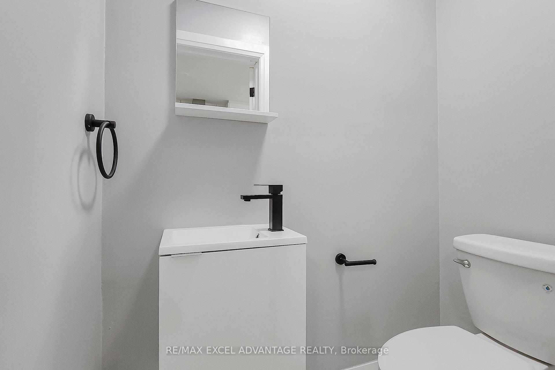 Photo 8 of Unit #Main, 650 Park Road, Oshawa, McLaughlin — HOMEH