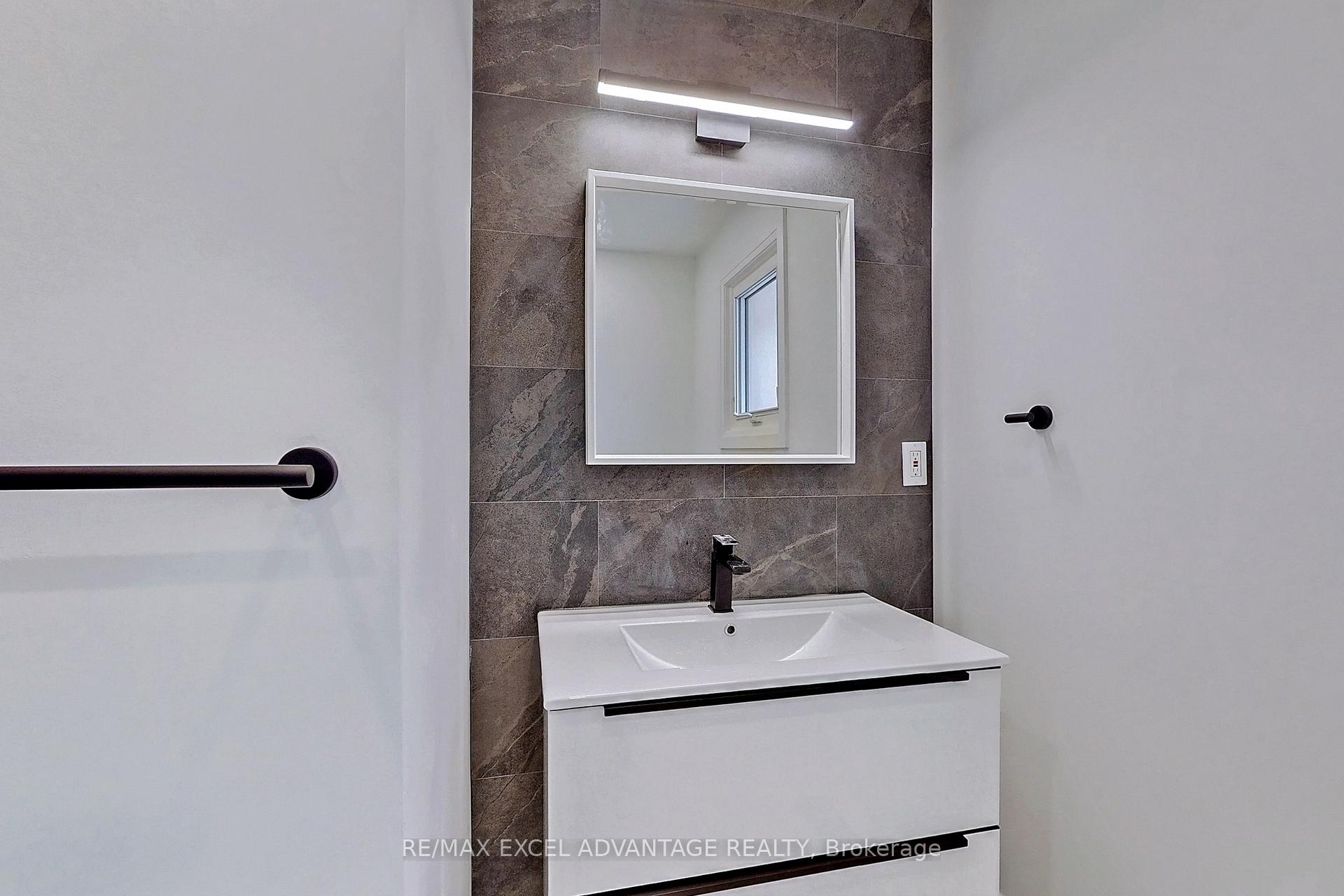 Photo 11 of Unit #Main, 650 Park Road, Oshawa, McLaughlin — HOMEH