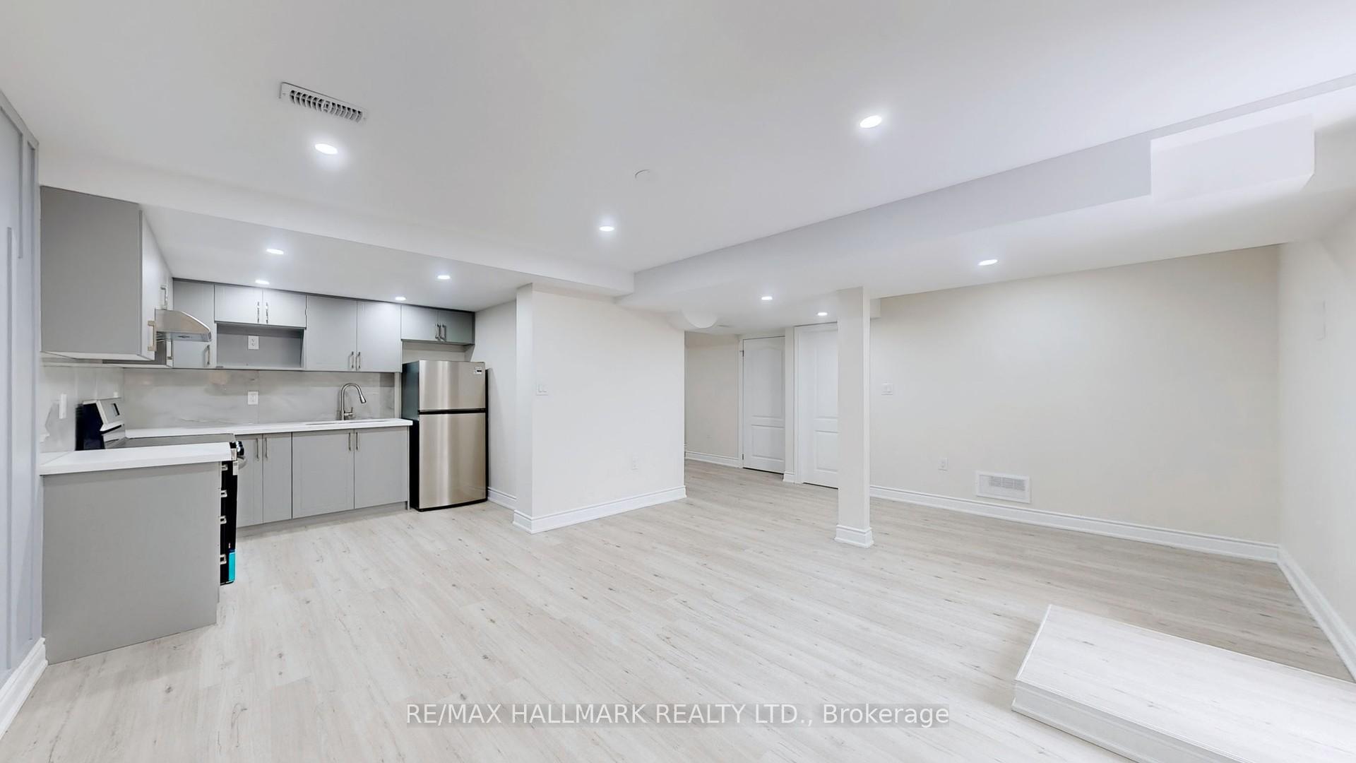 Photo 5 of Unit Bsmt, 211 Allegro Drive, Brampton, Credit Valley — HOMEH